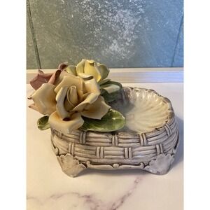 Vintage Capodimonte Italy Porcelain Rose Basket Trinket Dish Shell Feet Crown N